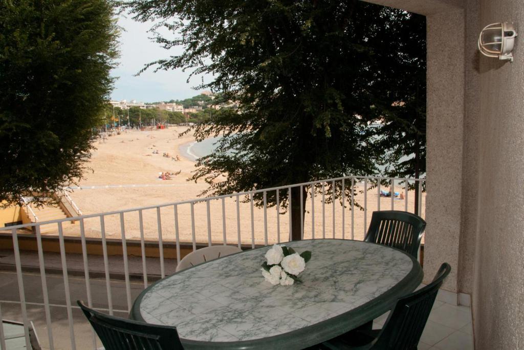 Apartamentos Siglo XXI - Ancla Sant Feliu de Guíxols Cameră foto